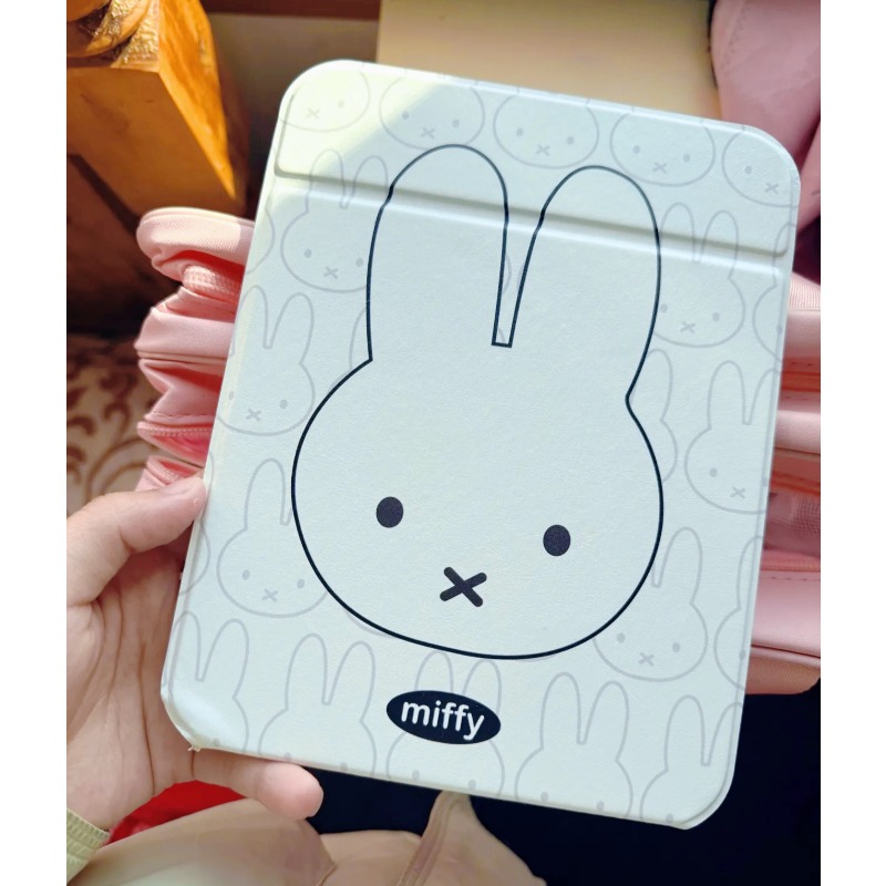 Home Goods Bathroom Mirrors - Espejo de Maquillaje Portátil Miffy Bunny,