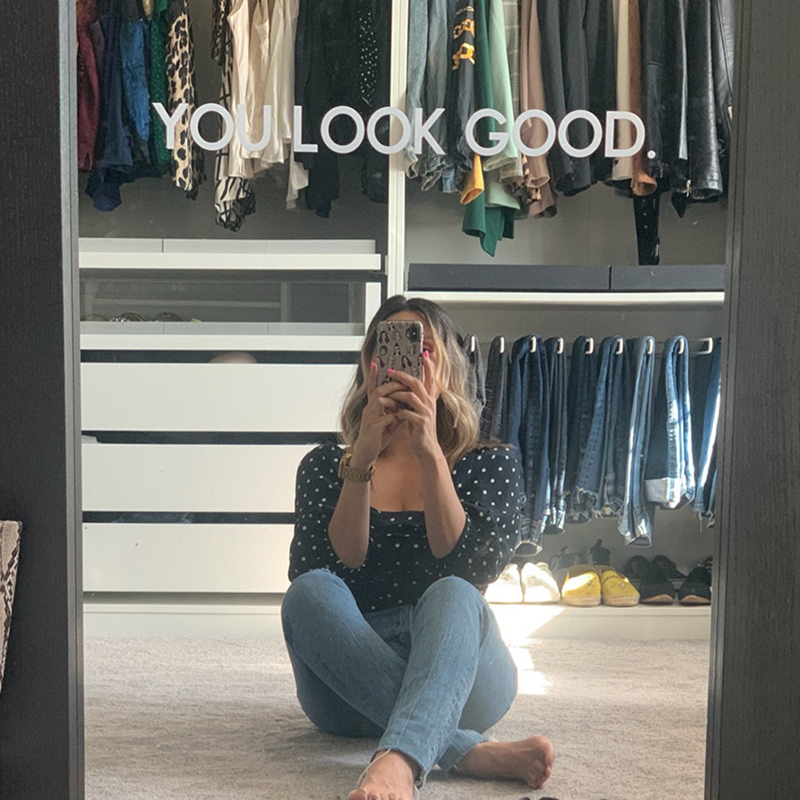 You Look Good Mirror Wall Stic - Home Goods Bathroom Mirrors reseña y precio